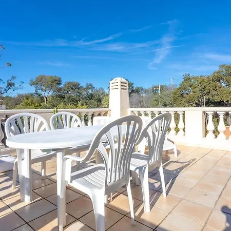 6 Pers A 150m De La Villa Saint-Raphael (Var)
