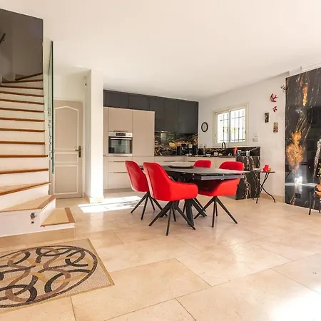 Villa 6 Pers A 150m De La Saint-Raphael (Var)