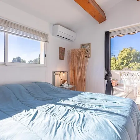 Villa 6 Pers A 150m De La Saint-Raphael (Var)
